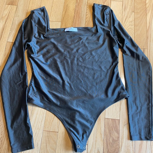 Lock The Label Bodysuit New Without Tags - Picture 3 of 6